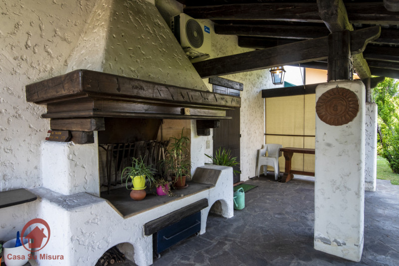 CADONEGHE rif. A180: Casa su misura ha il piacere di proporvi casa singola a Cadoneghe storica, i...