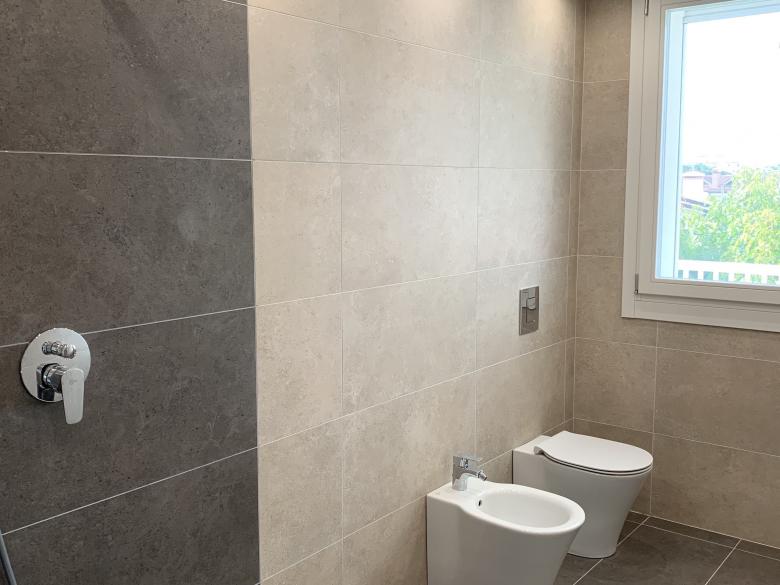 MADONNA PELLEGRINA – Appartamento nuovo, pronto da vivere, con terrazzi abitabili, garage e posto...