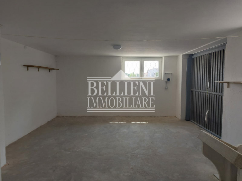 ZONA POLEGGE - Proponiamo in locazione un appartamento bicamere ristrutturato ma non arredato, id...