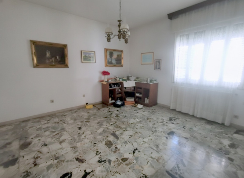 CASA SINGOLA A SACRA FAMIGLIA €.375.000 - rif.LM375

Scopri casa singola degli anni '50 situata n...