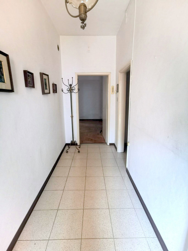 CASA SINGOLA A SACRA FAMIGLIA €.375.000 - rif.LM375

Scopri casa singola degli anni '50 situata n...
