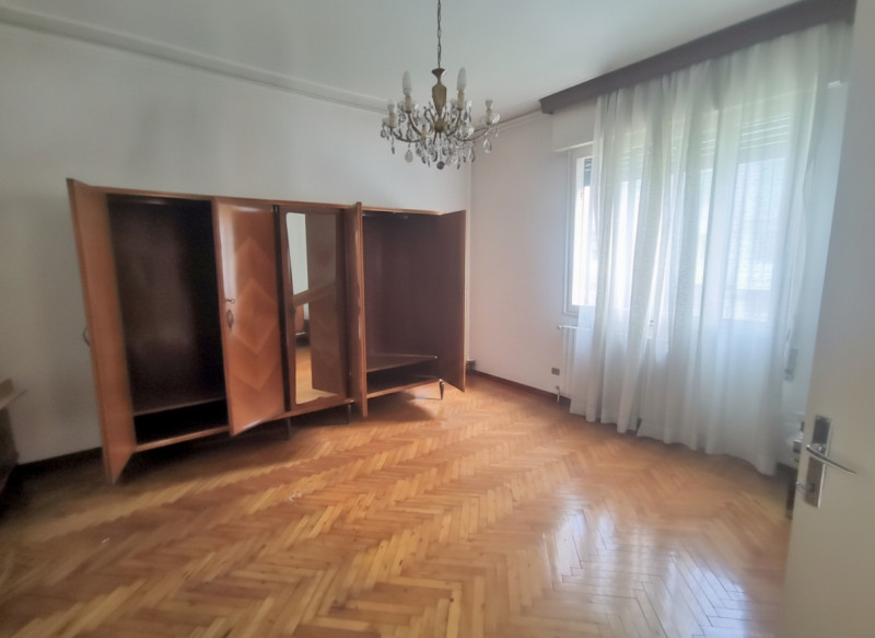 CASA SINGOLA A SACRA FAMIGLIA €.375.000 - rif.LM375

Scopri casa singola degli anni '50 situata n...