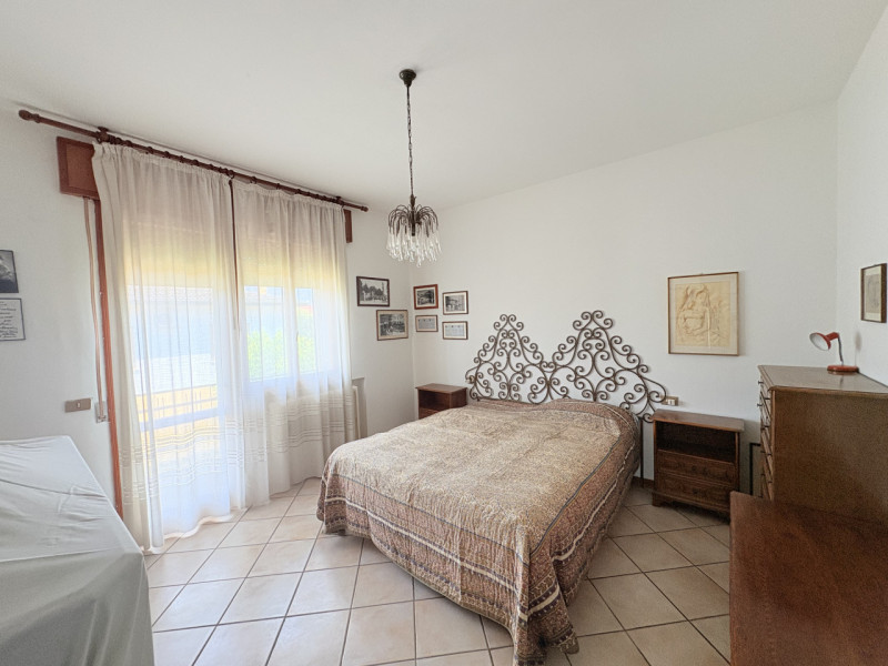 Nel cuore di Torreglia, in un tranquillo quartiere residenziale comodo a tutti i principali servi...