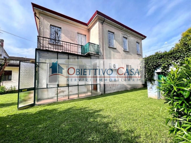Rif. PD279 - Questa è una rarità nel panorama immobiliare di Padova, precisamente nel richiestiss...