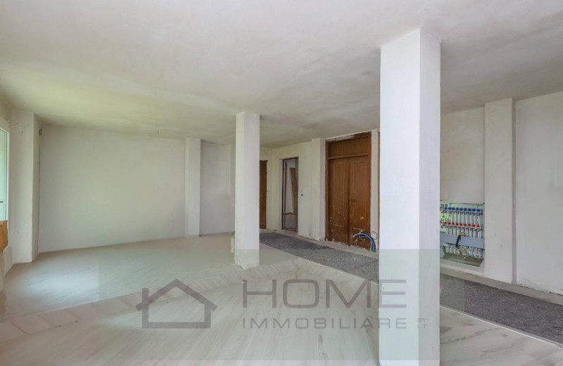 Scopri questa straordinaria opportunità di acquistare una casa singola situata nel cuore di Vigod...
