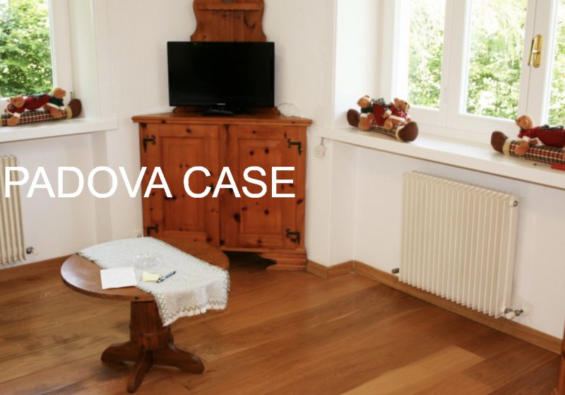 Scopri la tua oasi di tranquillità nella splendida villa situata a mezzaselva di Folgaria, un ver...