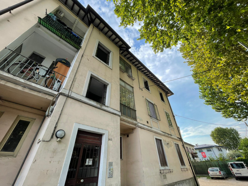 UBICAZIONE E CONTESTO
Proponiamo in vendita un bilocale situato nel quartiere Maddalene. La posiz...