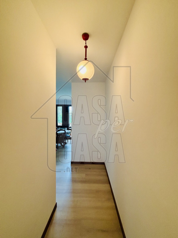 Zona Chiesanuova / Brentelle di sopra - Proponiamo in vendita delizioso appartemento di 145 mq su...