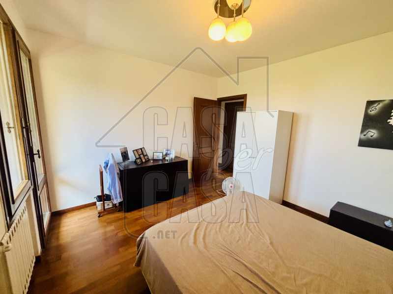 Zona Chiesanuova / Brentelle di sopra - Proponiamo in vendita delizioso appartemento di 145 mq su...
