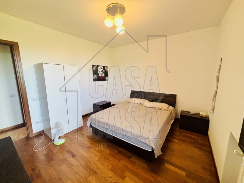 Zona Chiesanuova / Brentelle di sopra - Proponiamo in vendita delizioso appartemento di 145 mq su...