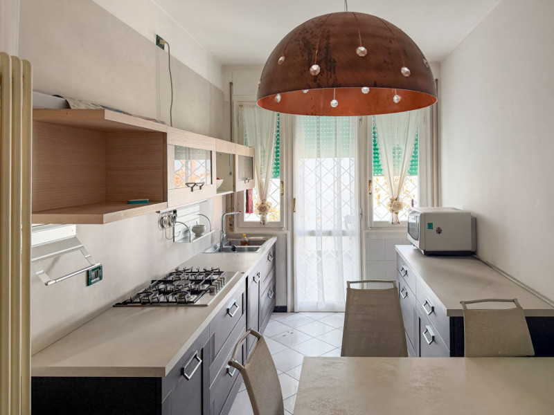 (Per INFO Vittorio 3517343301) Appartamento trilocale di circa 95 mq situato in Borgo Treviso a C...