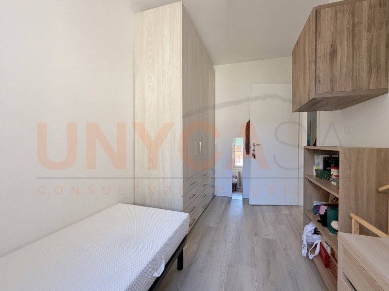 SELVAZZANO - Caselle: splendido appartamento situato in quartiere residenziale. L’immobile si tro...