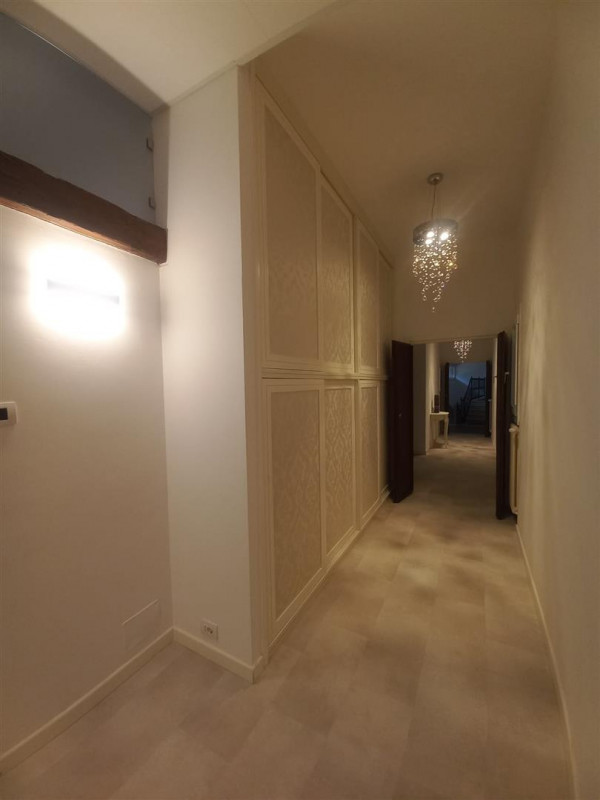 VICENZA - MONTE BERICO: PRESTIGIOSA VILLA DI MQ.350 ARREDATA CON PARCO. CANONE  EURO 3.200 MENSIL...