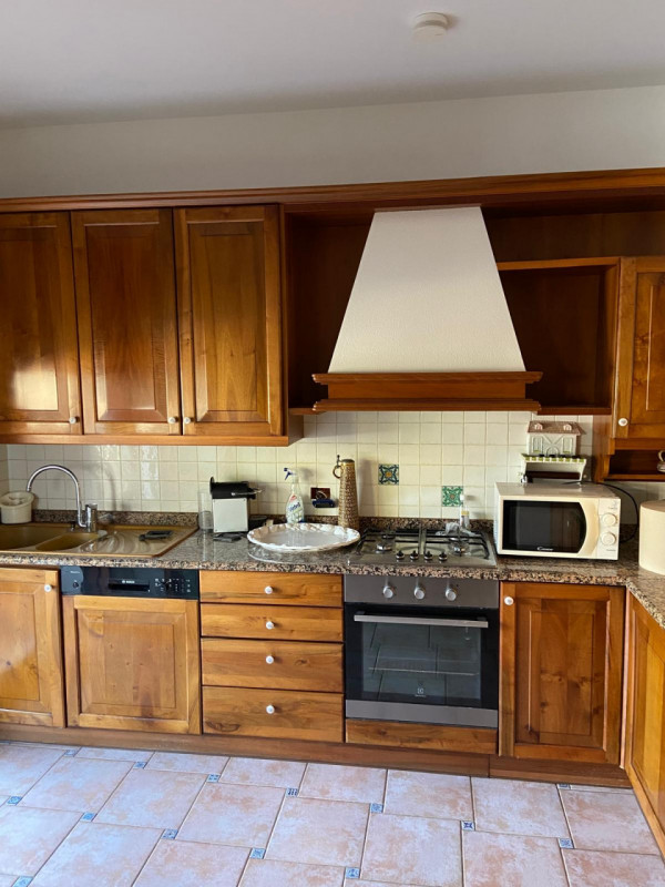 PONTEVIGODARZERE Classe D, EP,gl nren 136 KWh mq/anno
Quartiere residenziale interno molto tranqu...
