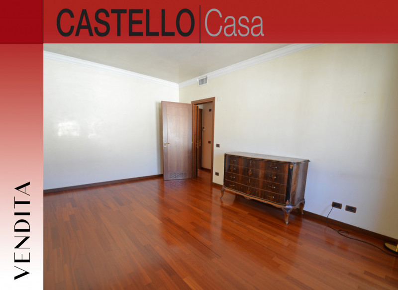 Nel cuore di Castelfranco Veneto, a soli 200 metri da Piazza Giorgione, proponiamo in vendita uno...