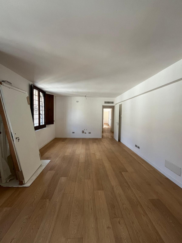 Nel cuore del centro storico di Montagnana, all'interno di un elegante e riservato contesto resid...