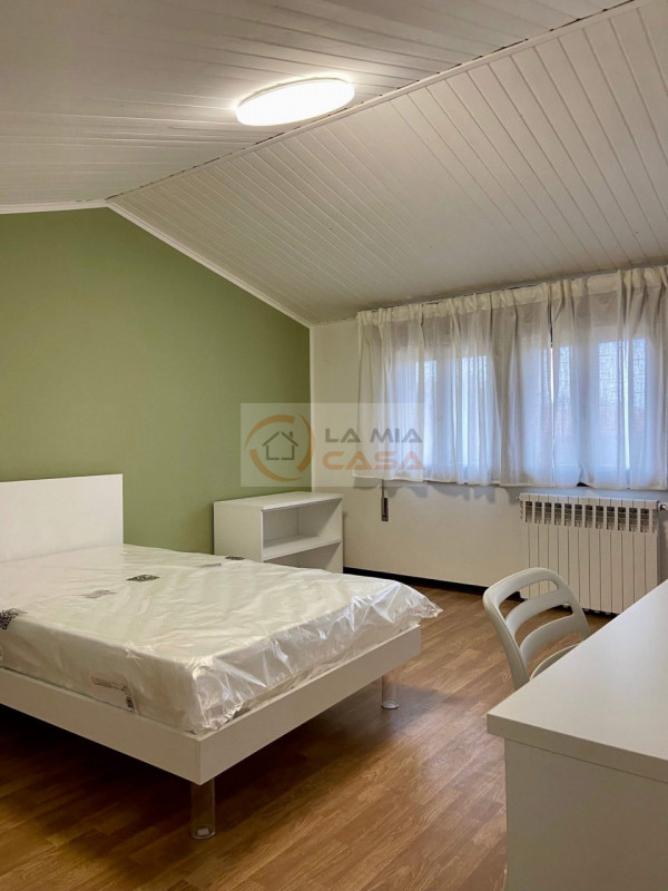 LEGNARO - Cerchi una soluzione moderna e accogliente? Questa villetta a schiera, totalmente ristr...