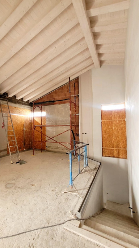 UNA VILLA PER DARE FORMA AI TUOI SOGNI!

Immaginati steso sull’erba a dare forma alle nuvole che ...
