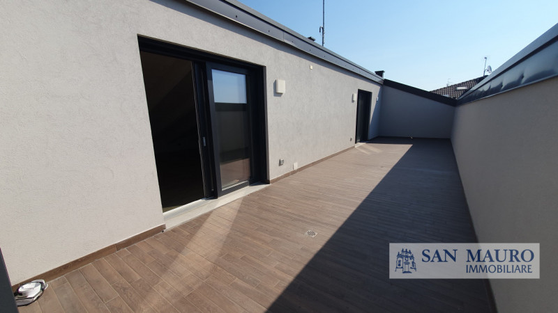 VICENZA - Località OLMO DI CREAZZO: NUOVO bicamere e biservizi  con solarium, garage, posto auto ...