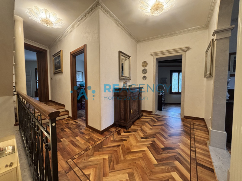 VALDAGNO, a un passo dal centro storico

SIETE ALLA RICERCA DI UNA CASA INDIPENDENTE PRONTA PER E...