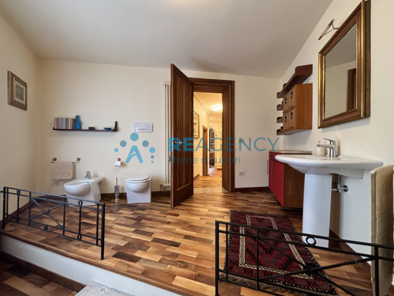 VALDAGNO, a un passo dal centro storico

SIETE ALLA RICERCA DI UNA CASA INDIPENDENTE PRONTA PER E...