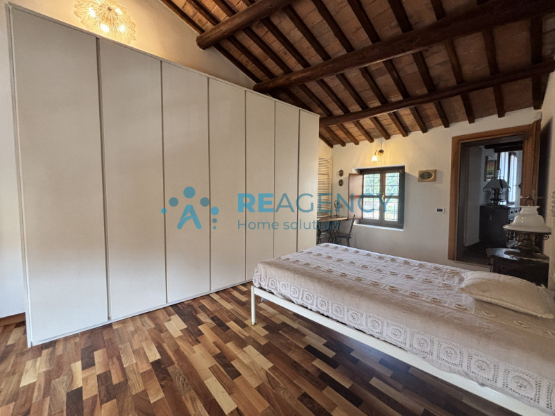 VALDAGNO, a un passo dal centro storico

SIETE ALLA RICERCA DI UNA CASA INDIPENDENTE PRONTA PER E...