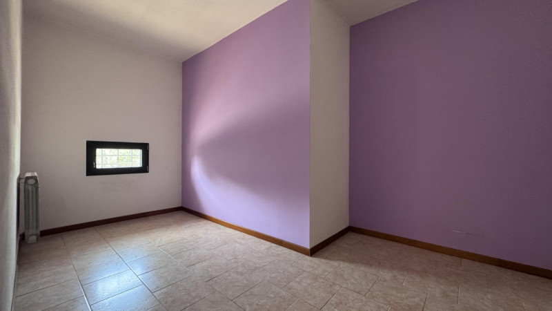 Proponiamo in vendita a Stanghella un luminoso appartamento quadrilocale di 115 mq, situato al pr...