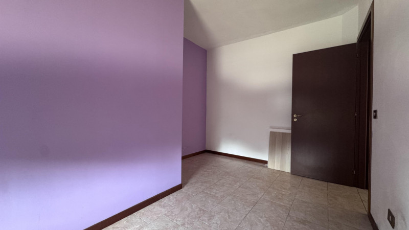 Proponiamo in vendita a Stanghella un luminoso appartamento quadrilocale di 115 mq, situato al pr...