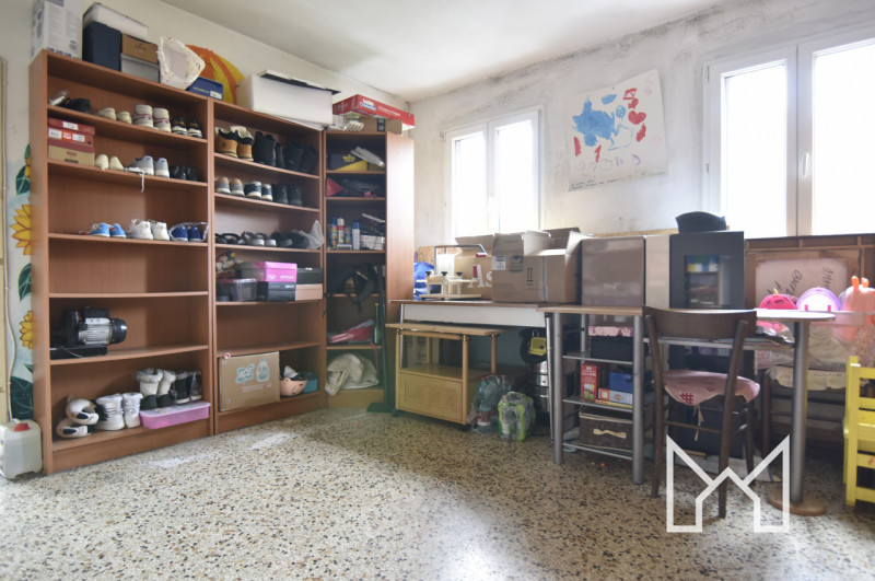 FELLETTE- In zona centralissima al paese comoda a tutti i servizi, proponiamo villa singola di me...
