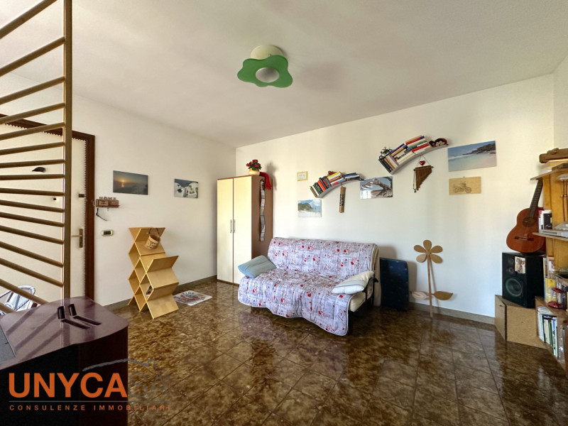 Nel cuore di Maserà, in un tranquillo contesto residenziale immerso nel verde, proponiamo in vend...