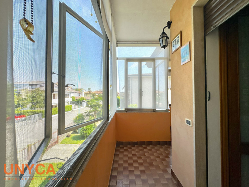 Nel cuore di Maserà, in un tranquillo contesto residenziale immerso nel verde, proponiamo in vend...