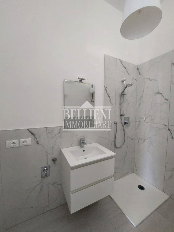 SAN FELICE E FORTUNATO - In un elegante palazzo recentemente ristrutturato e a due passi dal cent...