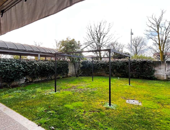 Rif. A.A.42-25

Vendita all'asta - appartamento al piano terra con giardino in data 23 settembre ...