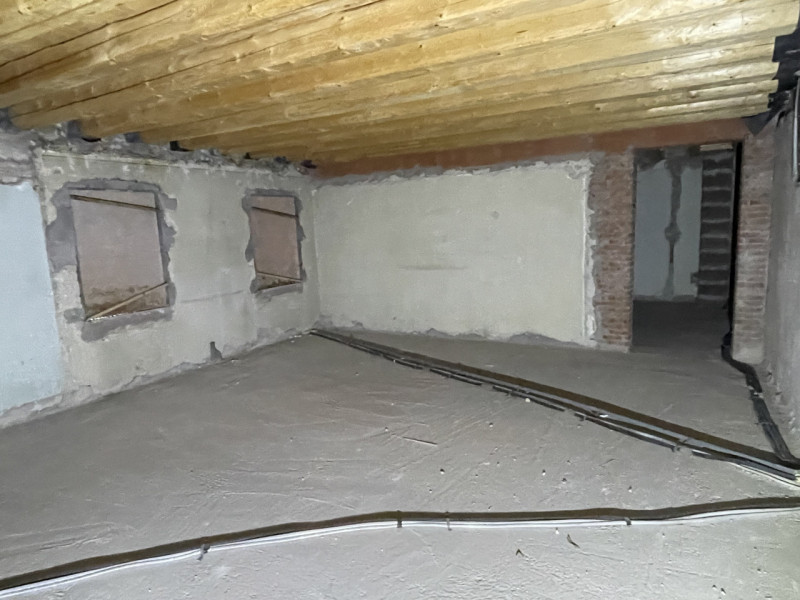 NOSTRA ESCLUSIVA: in centro a Pagnano, a due passi dal centro storico di Asolo siamo a proporre i...