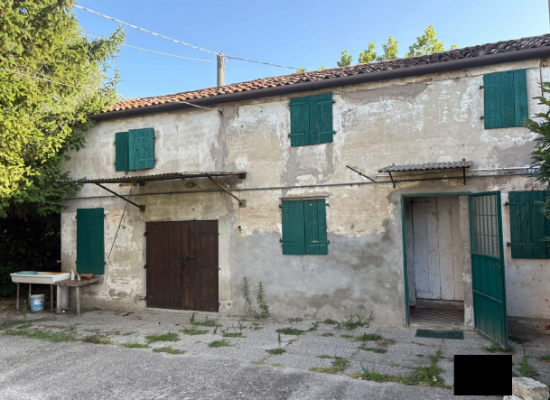 Rif. A.A.559-183

Vendita all'asta - terreno con due edifici fatiscenti in data 15 settembre 2026...