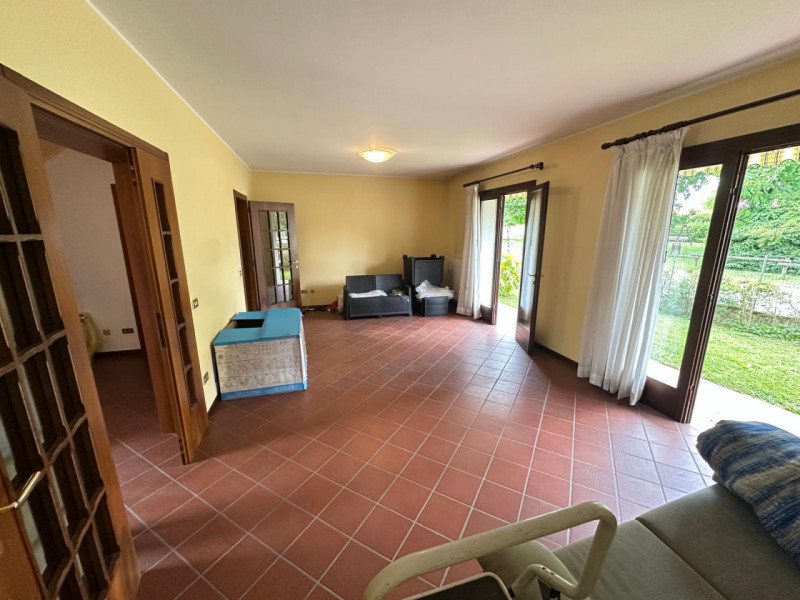VILLAFRANCA PADOVANA – Bifamiliare con ampio giardino in posizione centrale
Nel cuore di Villafra...