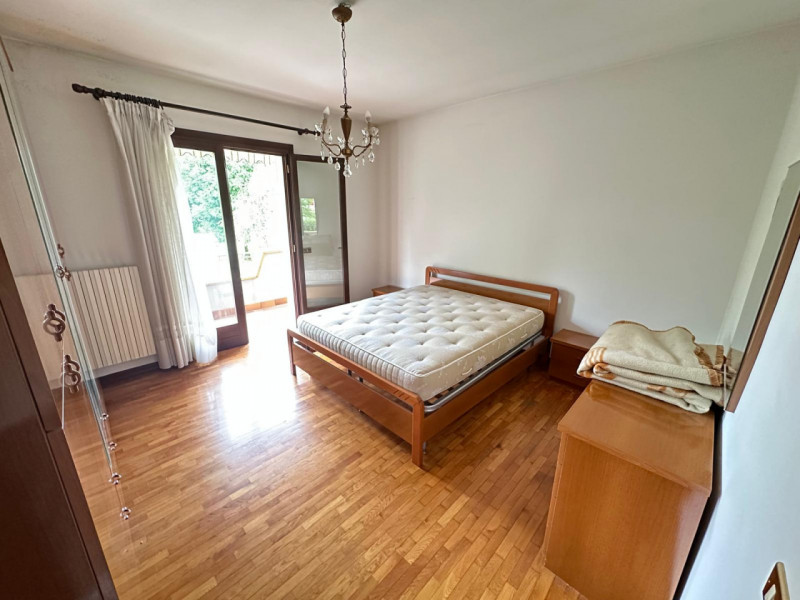 VILLAFRANCA PADOVANA – Bifamiliare con ampio giardino in posizione centrale
Nel cuore di Villafra...