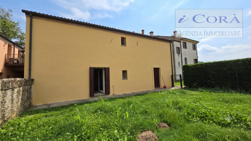 Cervarese S.C. Montemerlo. Affittasi Locazione Villetta Residenza Singola sul prestigioso comples...