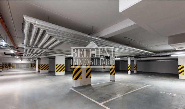 CENTRO STORICO - Proponiamo in vendita un posto auto di ampie dimensioni situato all'interno di u...