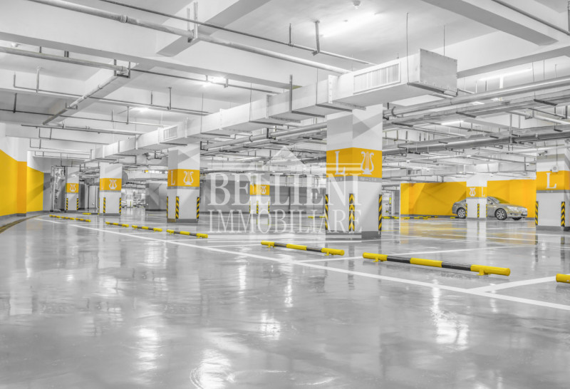 CENTRO STORICO - Proponiamo in vendita un posto auto di ampie dimensioni situato all'interno di u...