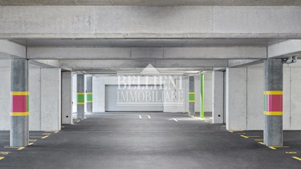 CENTRO STORICO - Proponiamo in vendita un posto auto di ampie dimensioni situato all'interno di u...