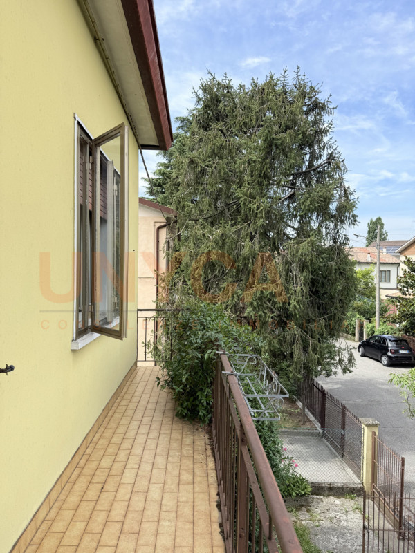 PADOVA – quartiere Mandria: se desideri una casa da trasformare secondo i tuoi gusti, con ampi sp...