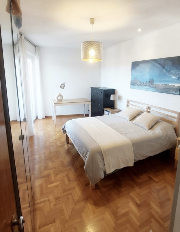 (Per INFO Monica 3482688677) Nel cuore del vivace quartiere Portello di Padova, a pochi passi dag...