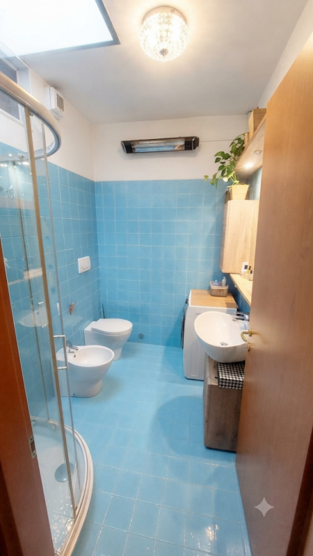 (Per INFO Monica 3482688677) Nel cuore del vivace quartiere Portello di Padova, a pochi passi dag...