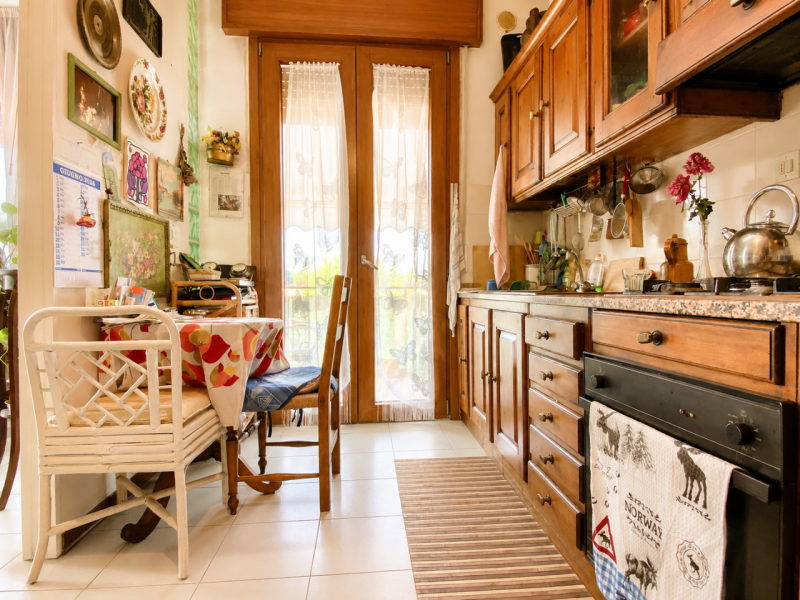 In una tranquilla zona residenziale interna del quartiere Ferrovieri, lontana dal traffico ma est...