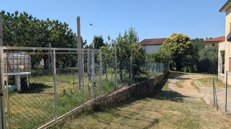 <h3>Un'Opportunità Unica per la Tua Nuova Vita a Zugliano!</h3><p>Immagina di plasmare la casa de...