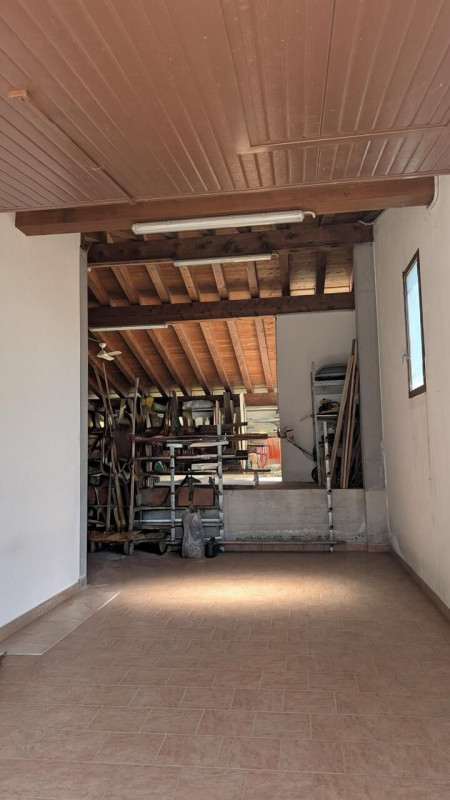 <h3>Un'Opportunità Unica per la Tua Nuova Vita a Zugliano!</h3><p>Immagina di plasmare la casa de...
