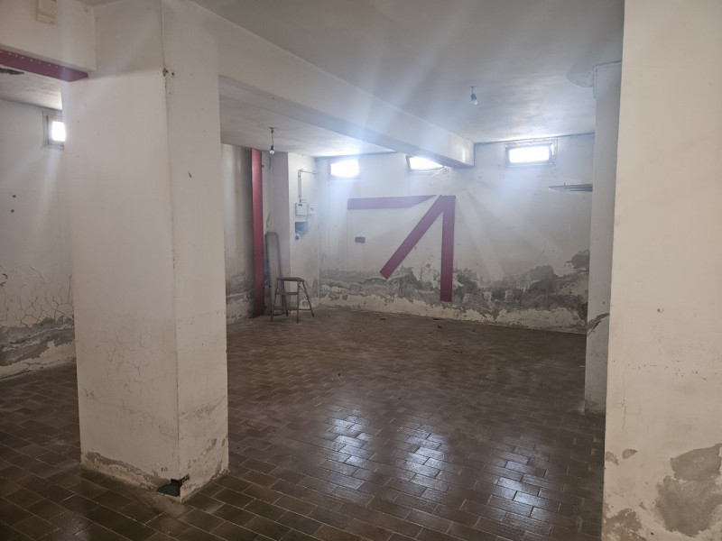 Situata nel cuore di Vighizzolo d'Este, questa affascinante villa singola offre un'opportunità im...