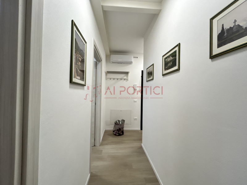 PIOVE DI SACCO Centro Storico - APPARTAMENTO completamente ristrutturato dotato di ambienti moder...