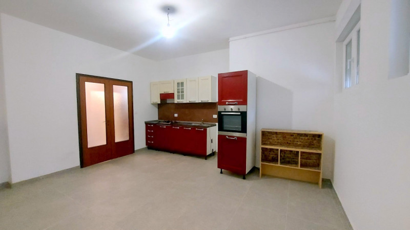 AMPIO 2 CAMERE ZONA PALESTRO €.229.000 - rif.LM014

Proponiamo un ampio 2 camere situato nel cuor...
